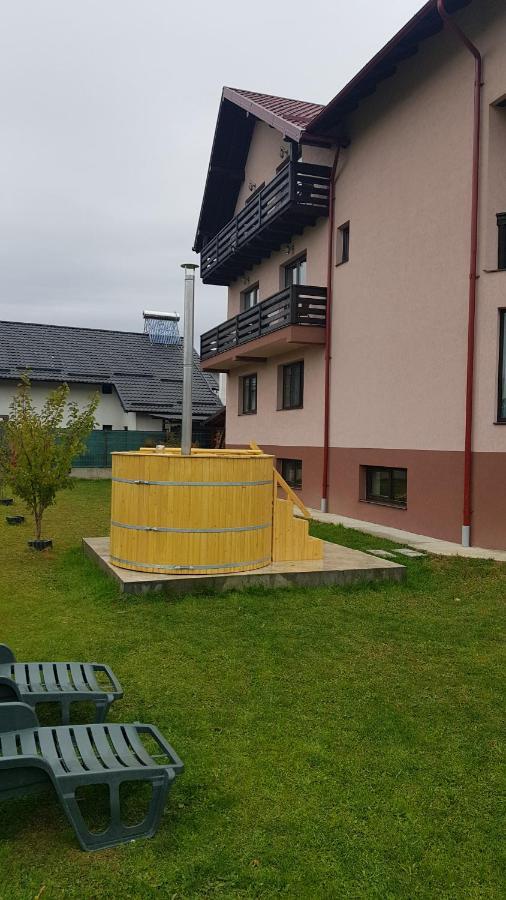 Casa Alesia Bucovina Hotel Gura Humorului Exterior foto